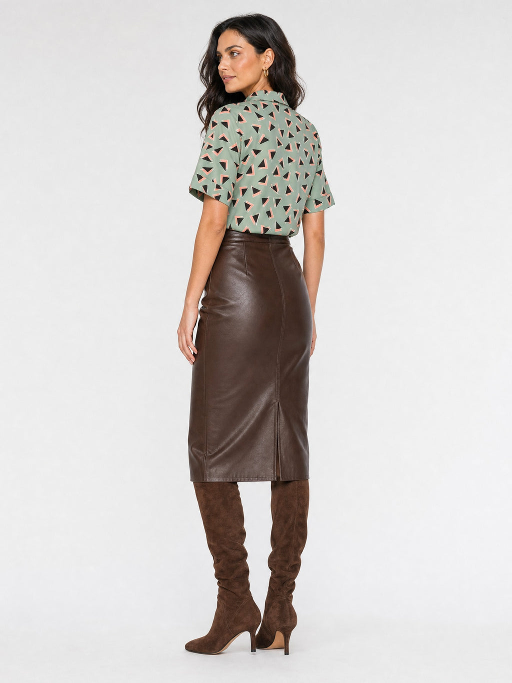 Adaçayı - Farren Fırfırlı Kısa Kollu Poplin Gömlek - FRN100825 - Model on white - back/side