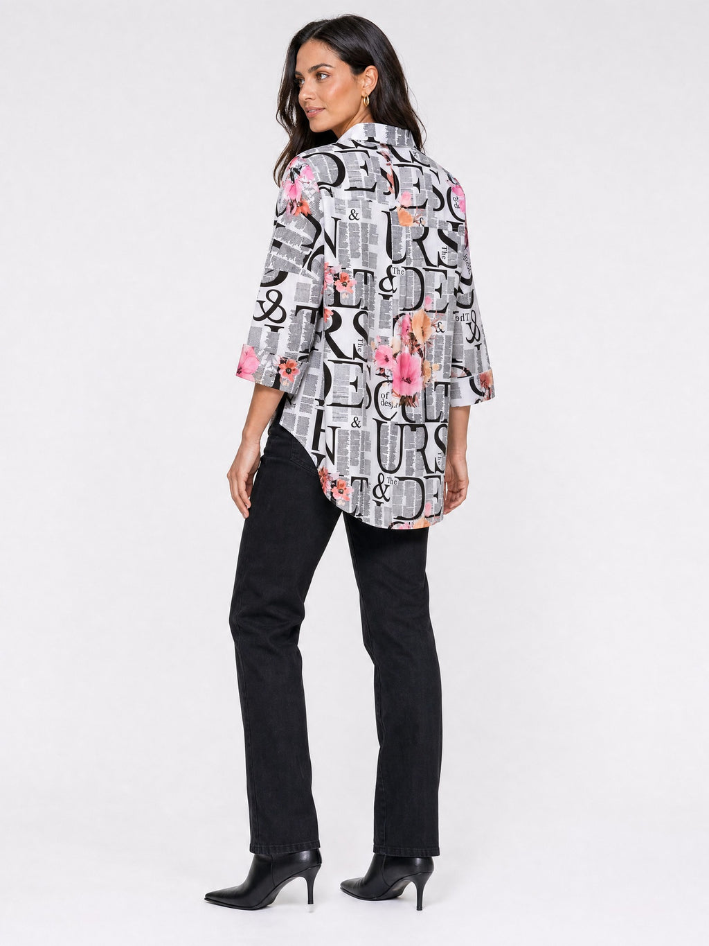 Siyah-Beyaz - Farren Floral Desenli Poplin Gömlek - FRN1010125 - Model on white - back/side