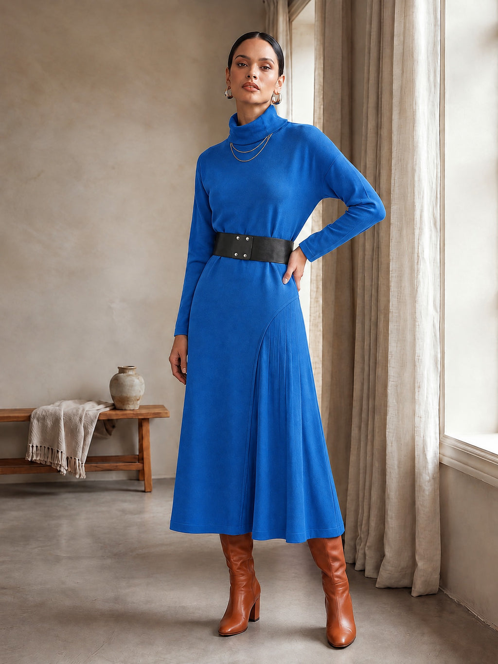 Saks - Farren Balıkçı Yaka Kemerli A Form Örme Elbise - FRN313525 - Lookbook editorial interior