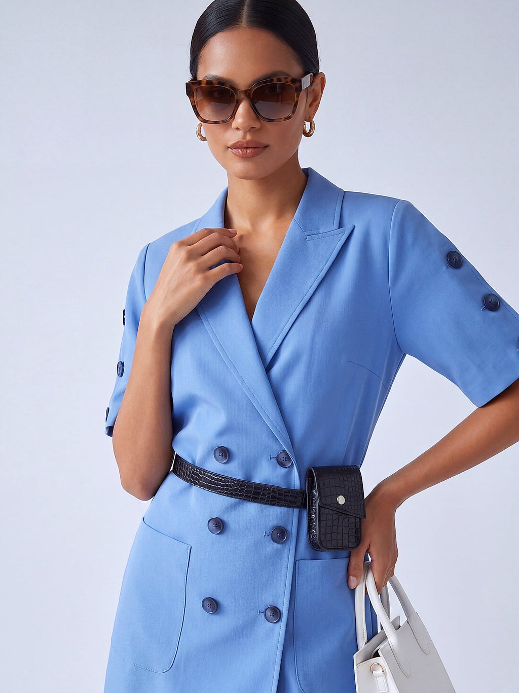 Mavi - Farren Ceket Yaka Kruvaze Mini Elbise - FRN3022 - Editorial waist-up detail