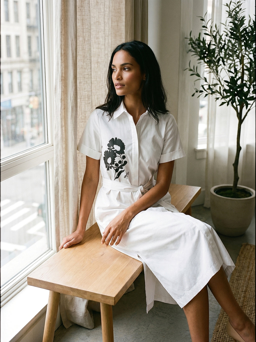 Beyaz - Farren Çiçek Baskılı Kuşaklı Kısa Kollu Midi Gömlek Elbise - FRN3049 - Lookbook editorial interior