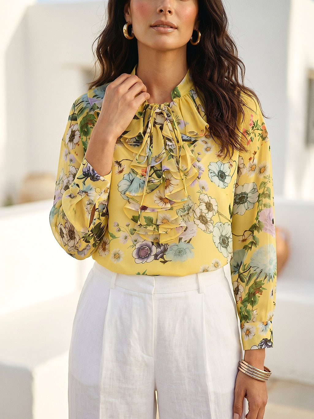 Sarı - Farren Fırfır Yakalı Şifon Bluz - FRN100125 - Editorial waist-up detail