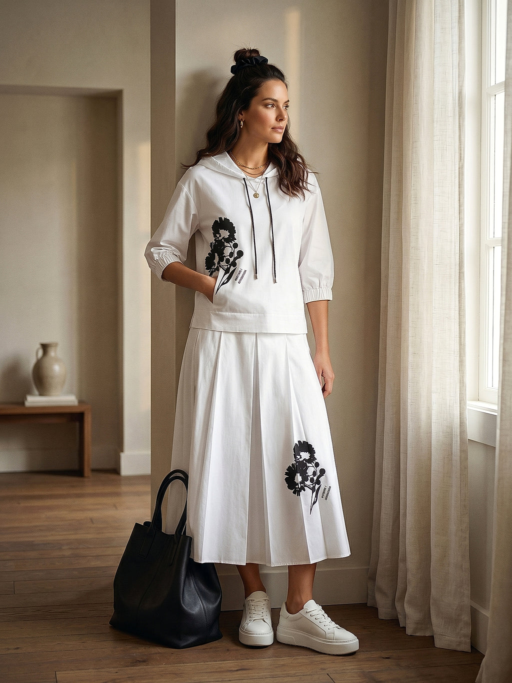 Beyaz - Farren Kapüşonlu Üst ve Midi Pileli Etek Takımı - FRN600025 - Lookbook editorial interior