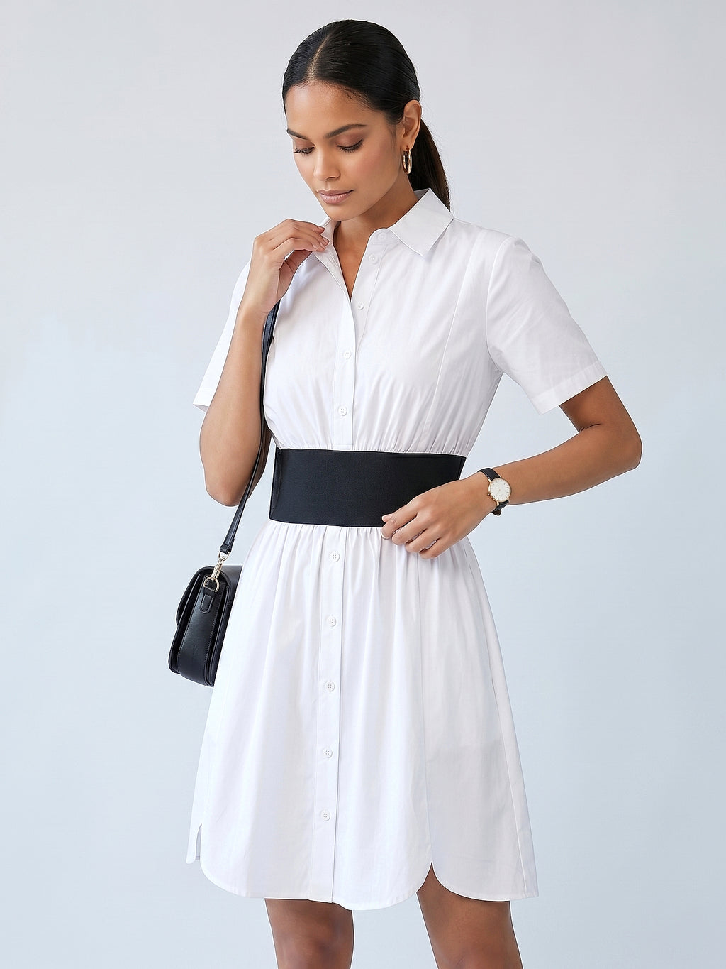 Beyaz - Farren Kısa Kol Pamuklu Düz Kesim Poplin Elbise - FRN303811 - Editorial waist-up detail