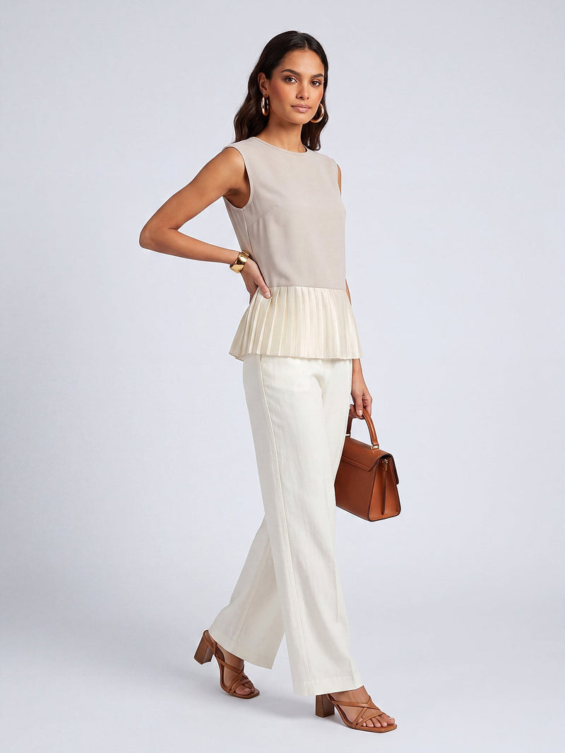 Kolsuz Pileli Peplum Detaylı Bluz · Bej