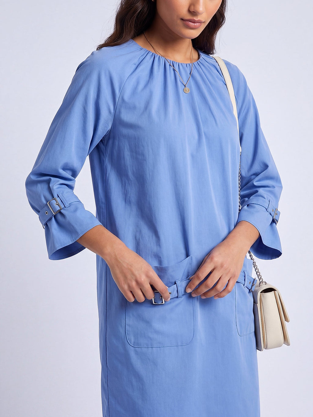 Mavi - Farren Metal Tokalı Cepli Elbise - FRN3003 - Editorial waist-up detail
