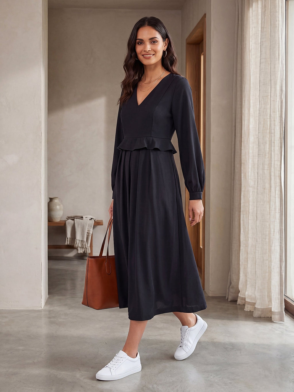 Siyah - Farren V Yaka Uzun Kol Volanlı Midi Elbise - FRN310625 - Lookbook editorial interior